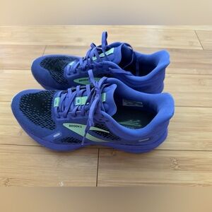 Brooks Launch 9 - Size 8.5 - Color Purple